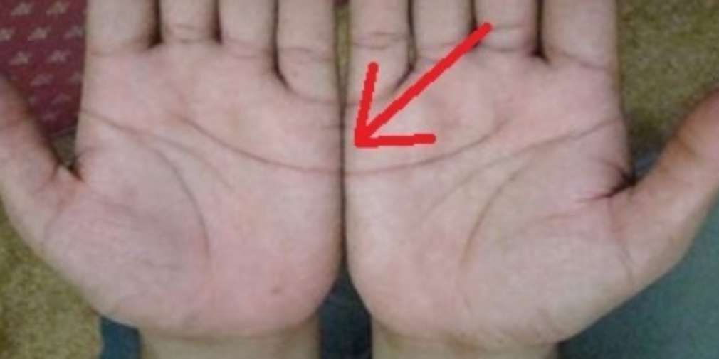 placez vos mains derria%c2%a8re le dos