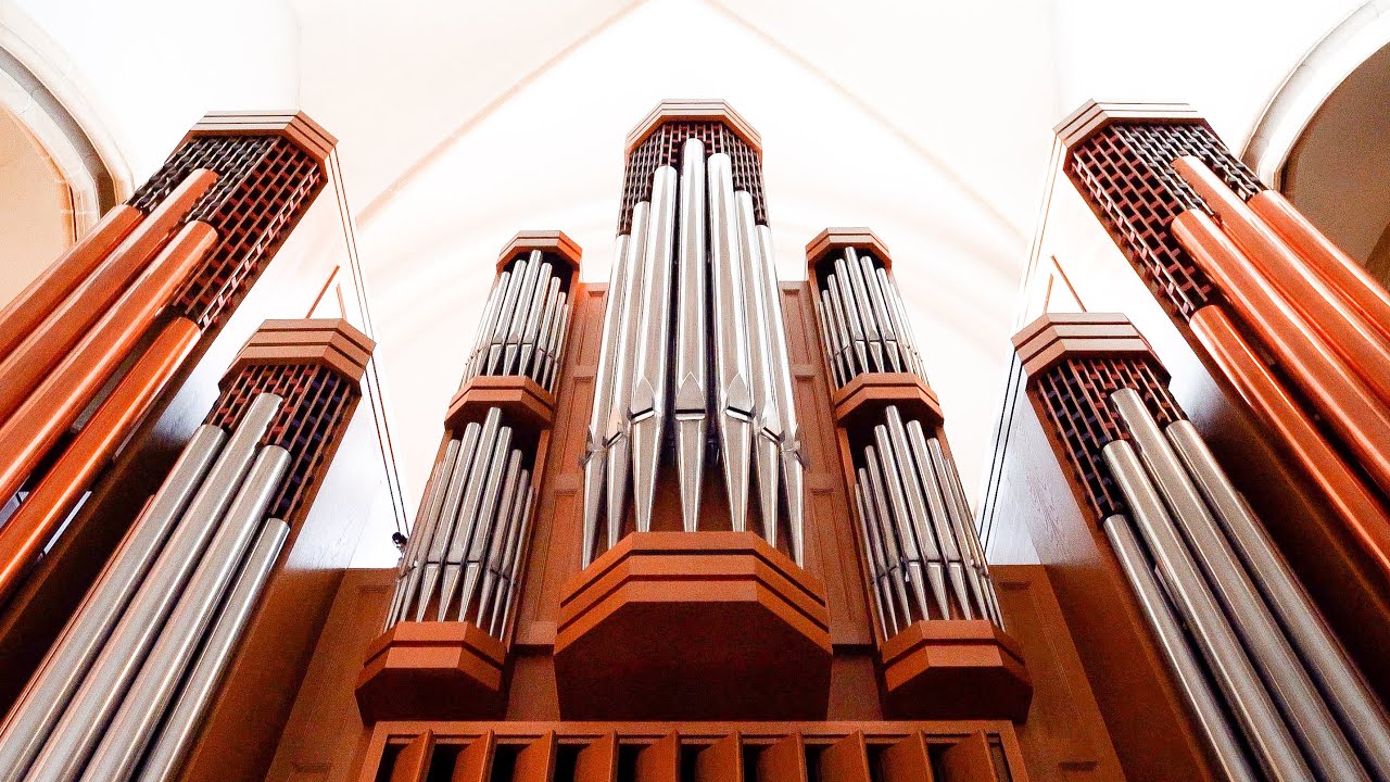 get 2 manual organ background