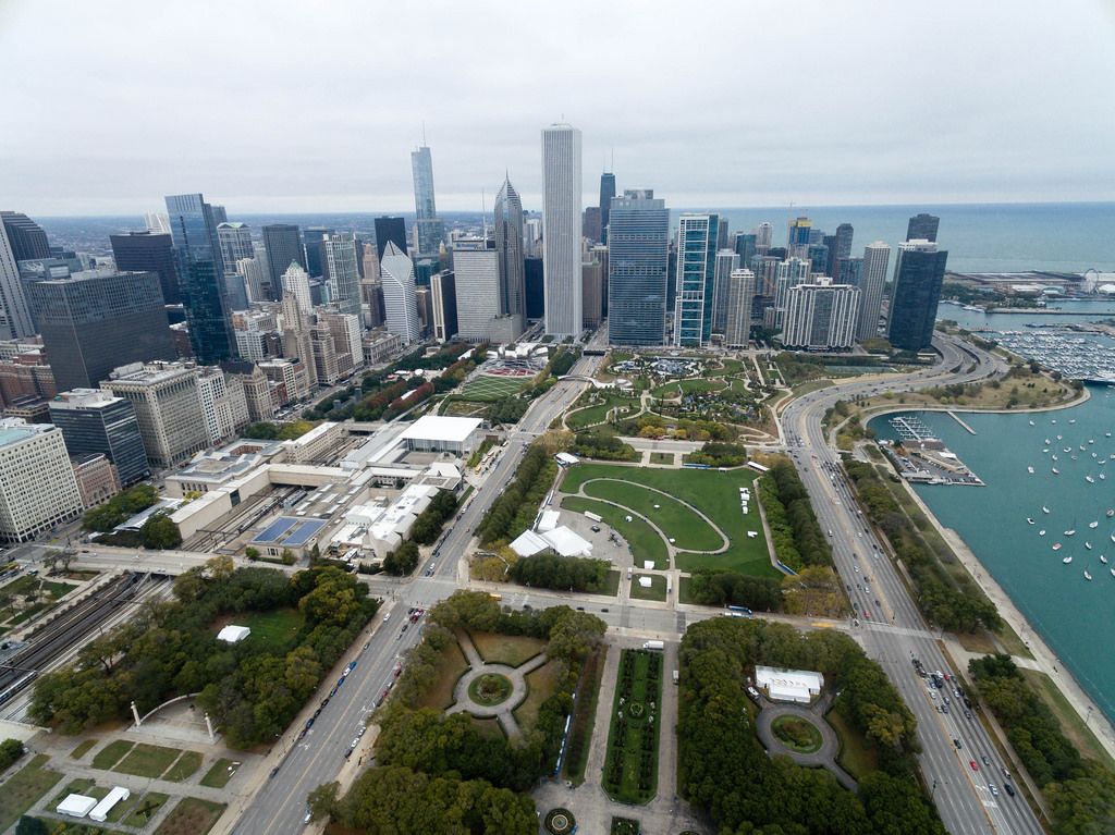  Moscow skyline photographed from Victory Park - Creative Commons Bilder Bildidee 