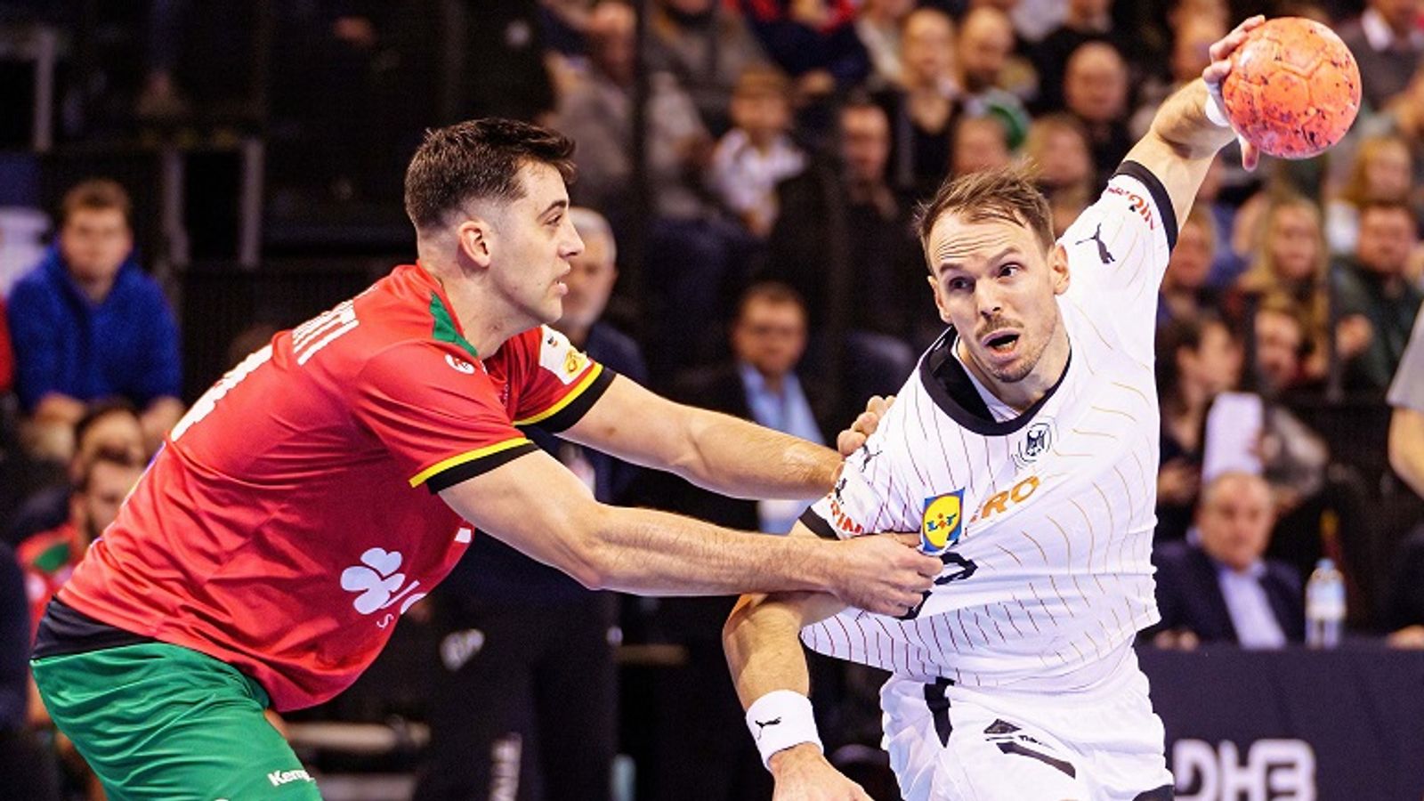  Handball-Nationalmannschaft zeigt vor Heim-EM gute Leistung gegen Motiv 