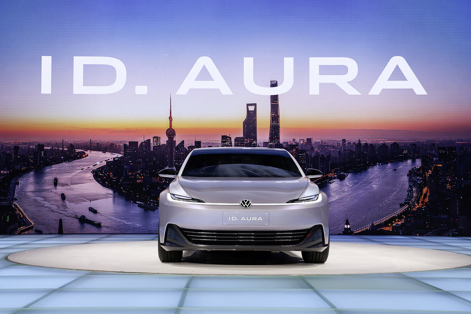  Volkswagen zeigt in Shanghai drei Konzeptfahrzeuge: ID. ERA, ID. AURA Motiv 