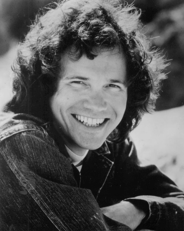  File:David Gates 1975.JPG - Wikimedia Commons 