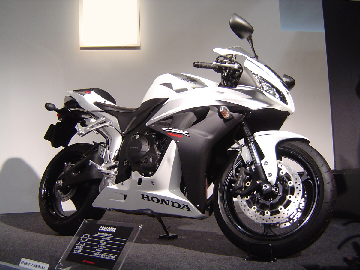  Honda CBR 600 - Wikipedia Motiv 