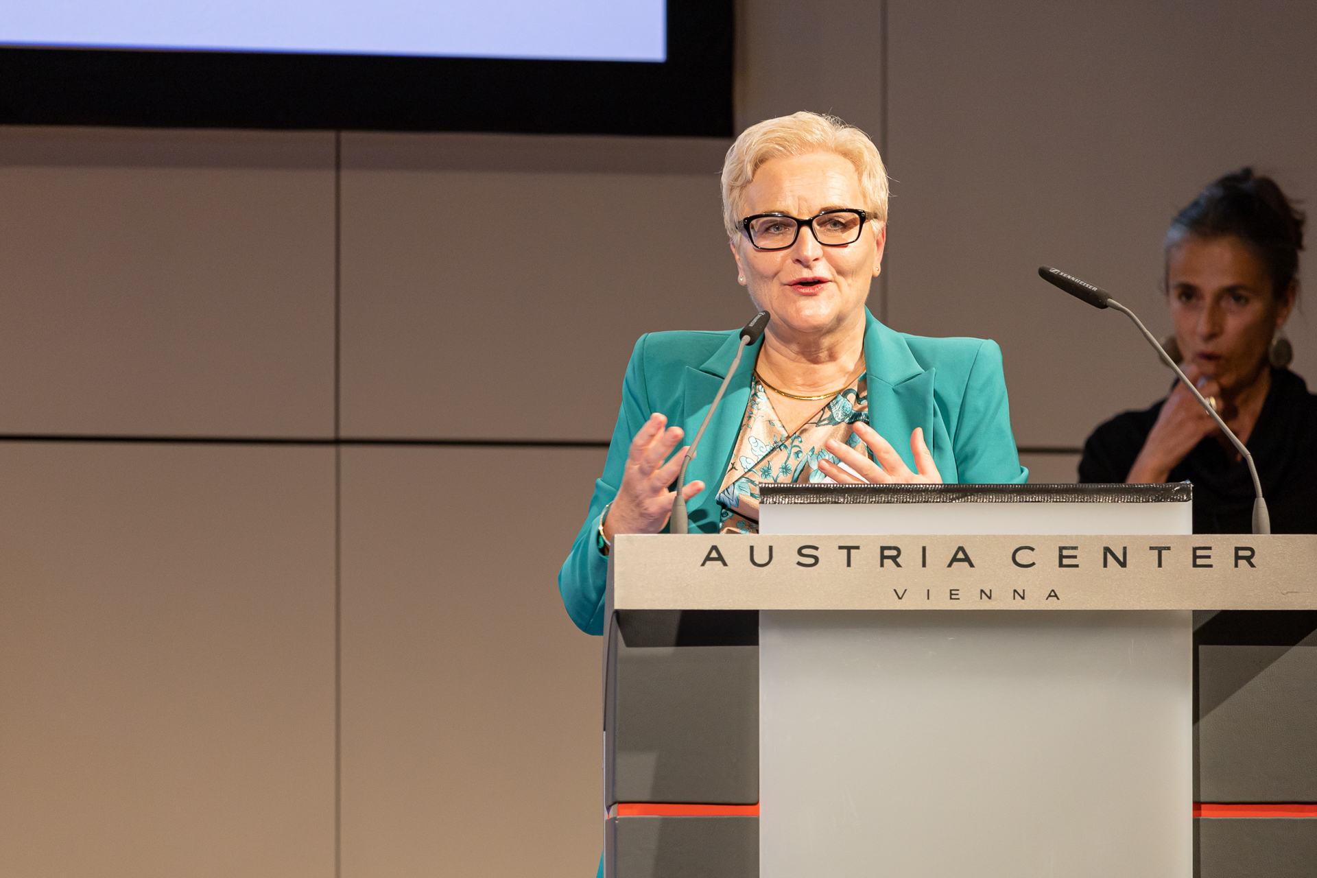  Fotos - Pflegekongress22 - Pflegenetz Illustration 