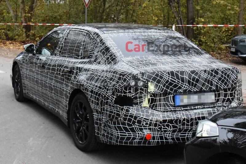  Foto zu 2026 BMW i3: Electric 3 Series spied testing 