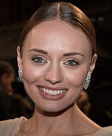  Laura Haddock - Wikipedia 