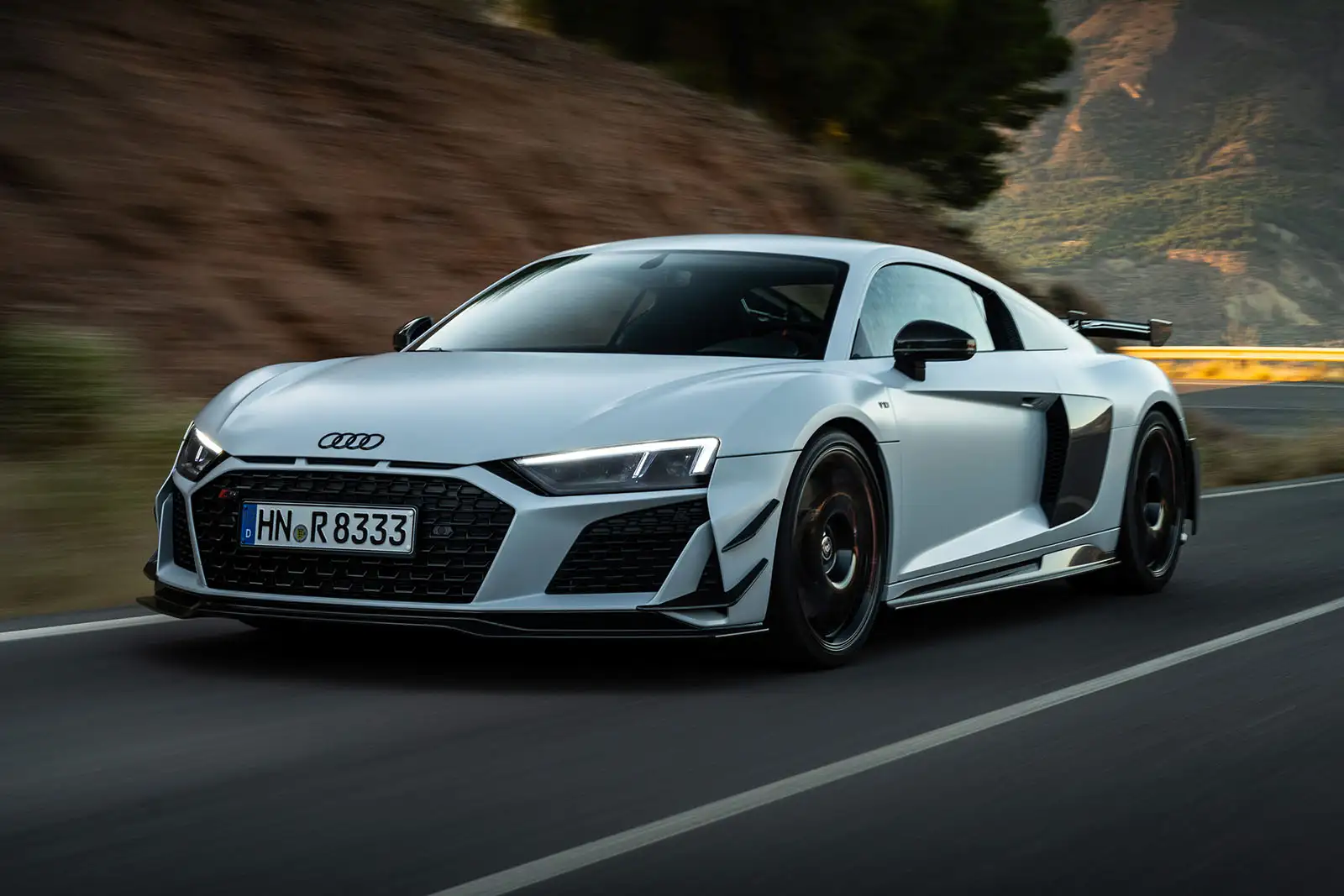  Foto zu New Audi R8 RWD GT is final outing for legendary V10 supercar 
